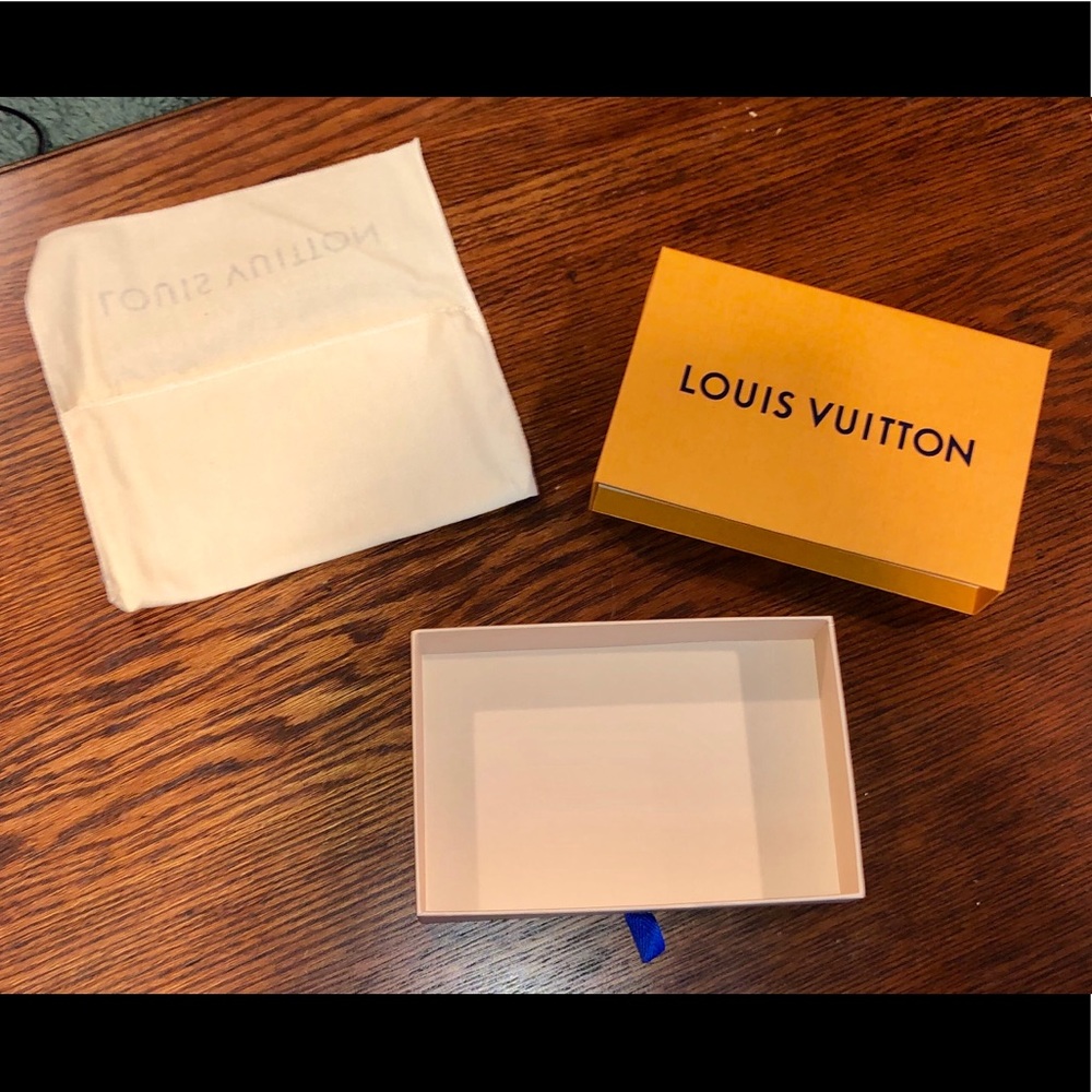 Authentic Louis Vuitton Small box and dust cloth